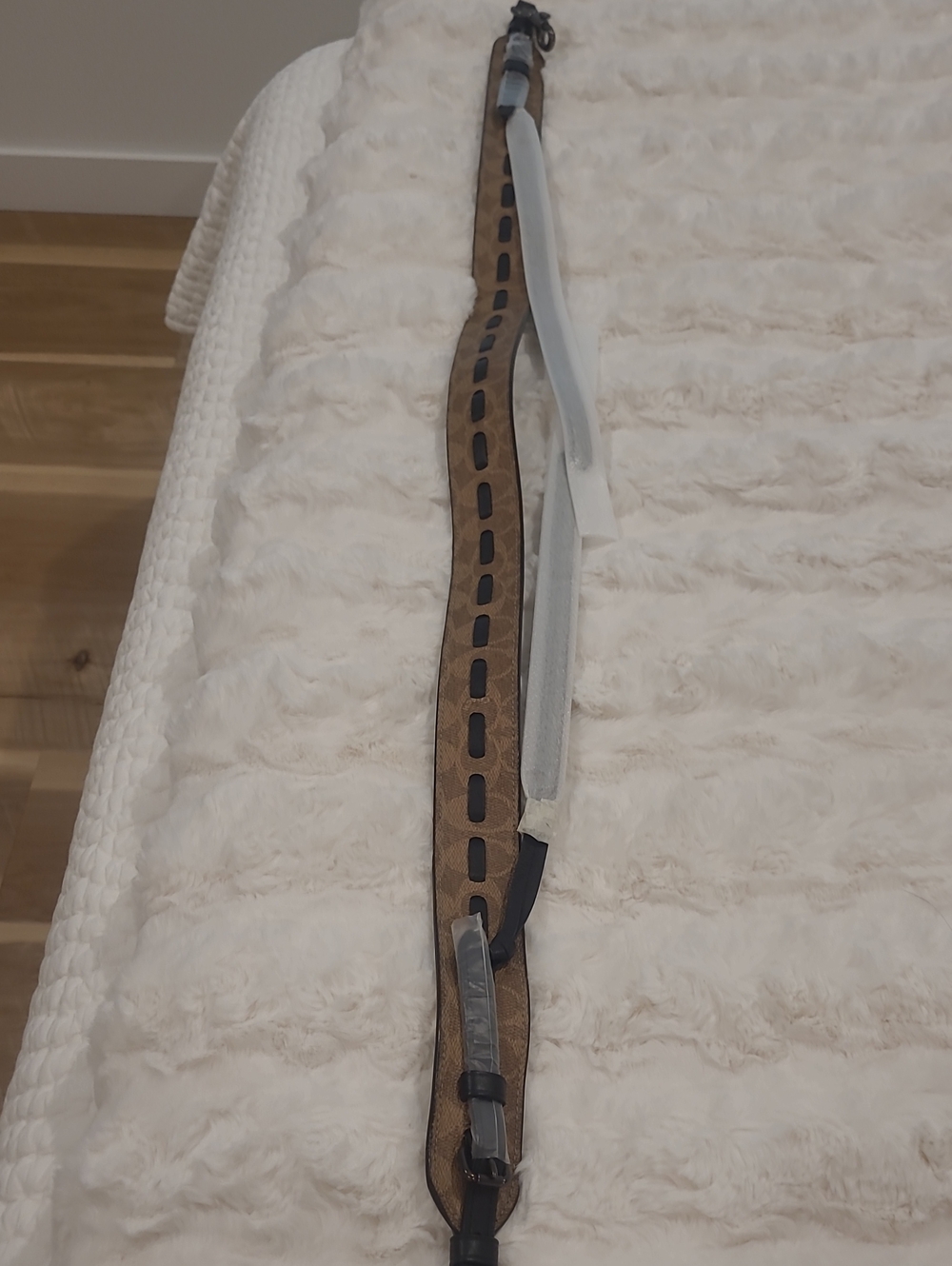 Coach Signaure Strap With Whipstitch Tattoo NWT 37464 Chelsea Champlain - Picture 4 of 8